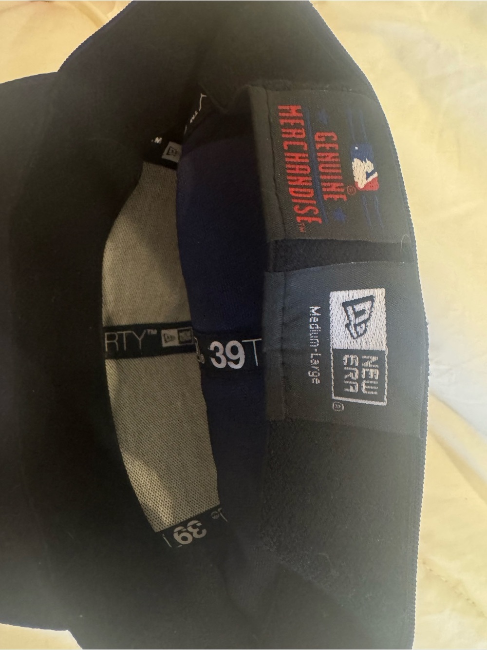 New Era Boston Red Sox 39THIRTY Stretch Fit Cap medium/large - Picture 4 of 7